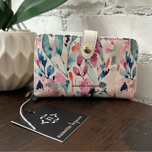 Nanette Lepore Winter Watercolor Zip-around Wallet - Picture 2 of 9